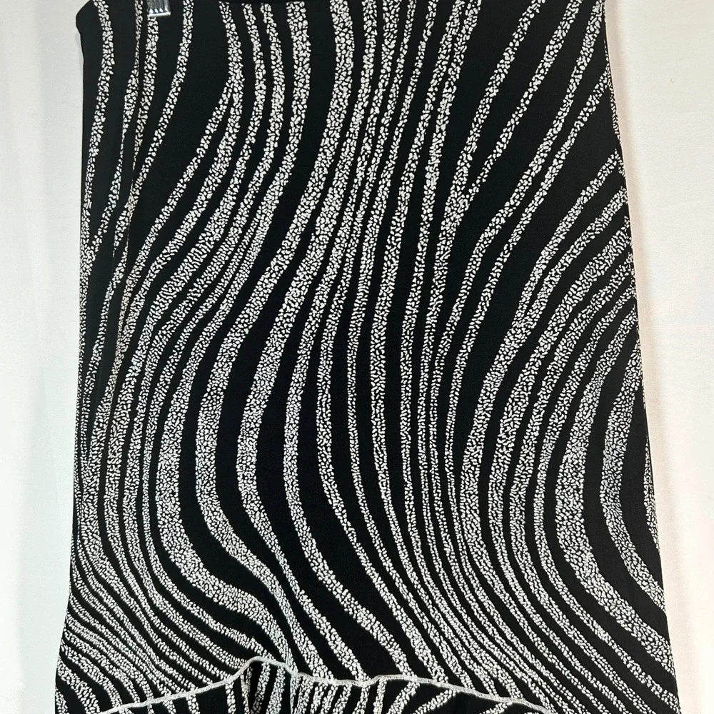 Susan Lawrence make bold